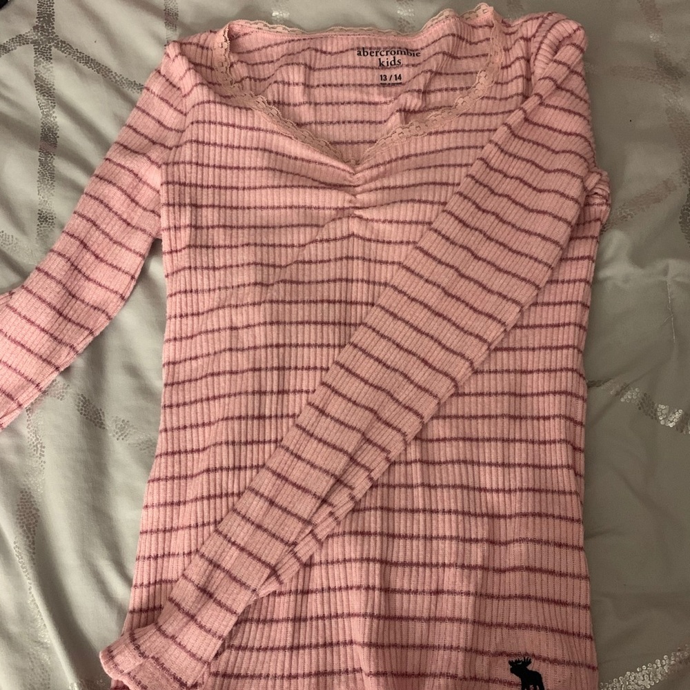 Girls Abercrombie Kids long sleeve shirt
